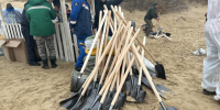 Журналисты Кубани провели день на пляже в Анапе в качестве волонтёров - Газета Анапское Черноморье