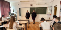 Транспортные полицейские Анапы напомнили школьникам о вреде употребления наркотиков - ТРК Анапа Регион