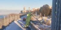 В Анапе приступили к восстановлению упавшего ограждения в районе набережной курорта - Anapa.Media