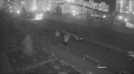 В Анапе подростки во время беспилотной опасности забросали чужие окна грязью